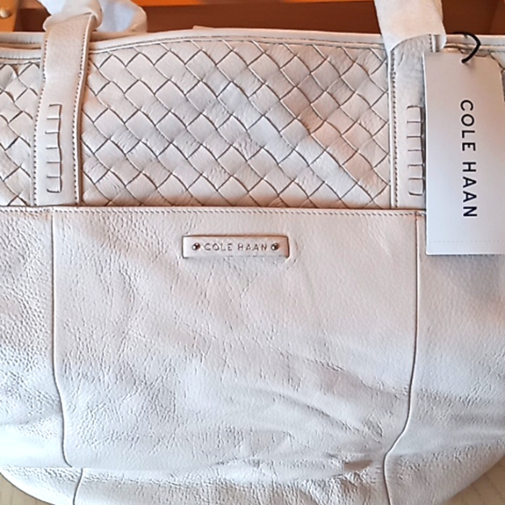 COLE HAAN Genuine Woven Detail Leather Large Tote Bag. Beige. NWT. Beautiful! - Picture 3 of 16